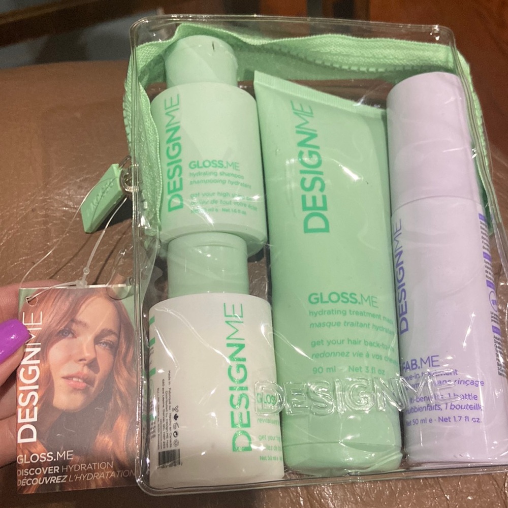 New Design.me Gloss me travel set with bag